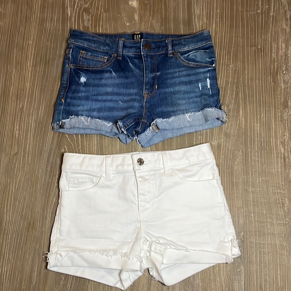 Girls Gap Stretch Shorts - Two pairs Back to School